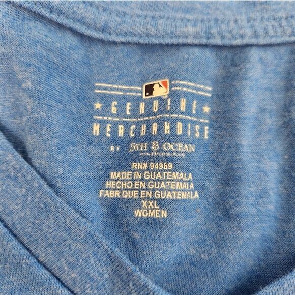 Chicago Cubs 2X blue v neck short sleeved t-shirt - Picture 2 of 5